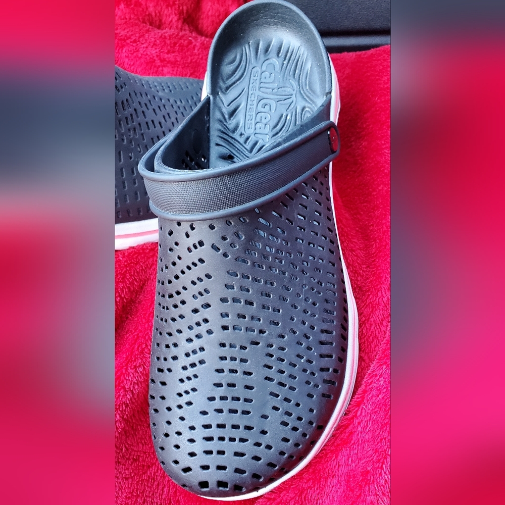 CaliGear Skechers Ultra Go